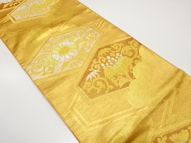 大特価品　川島織物製　亀甲に菊・桐唐草模様織り出し　袋帯